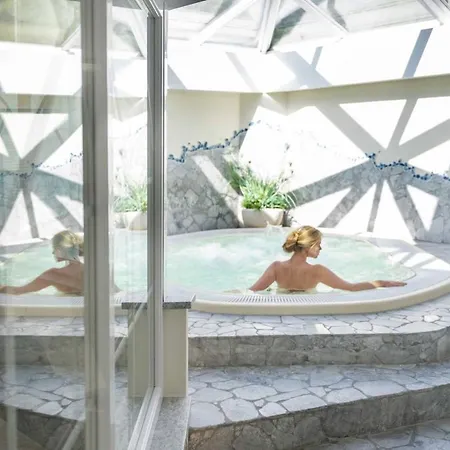Bad Salomonsbrunn Hotel 3*